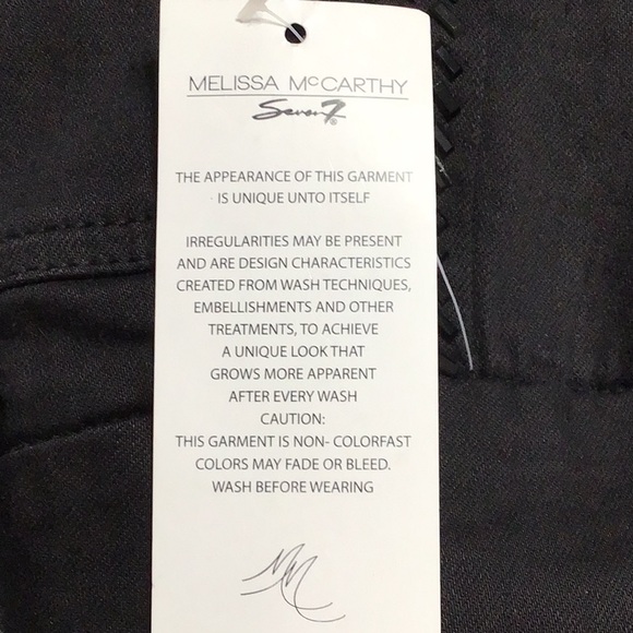 PLUS SIZE NWT Melissa McCarthy Black premium denim with Embellished sides - Picture 9 of 9